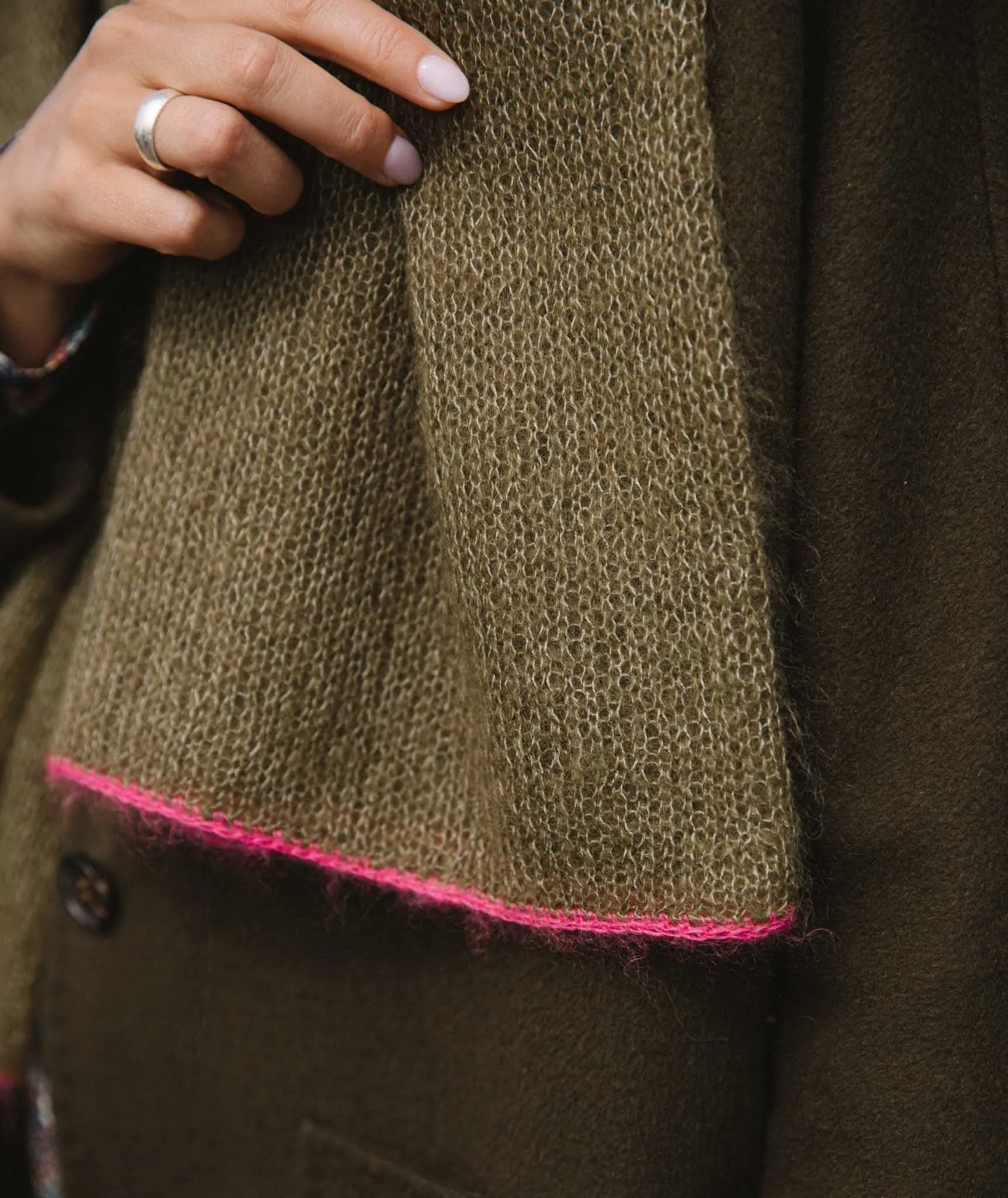 Alexandra's Airplane Scarf: Color-Tipped Version Using Isager Silk Mohair