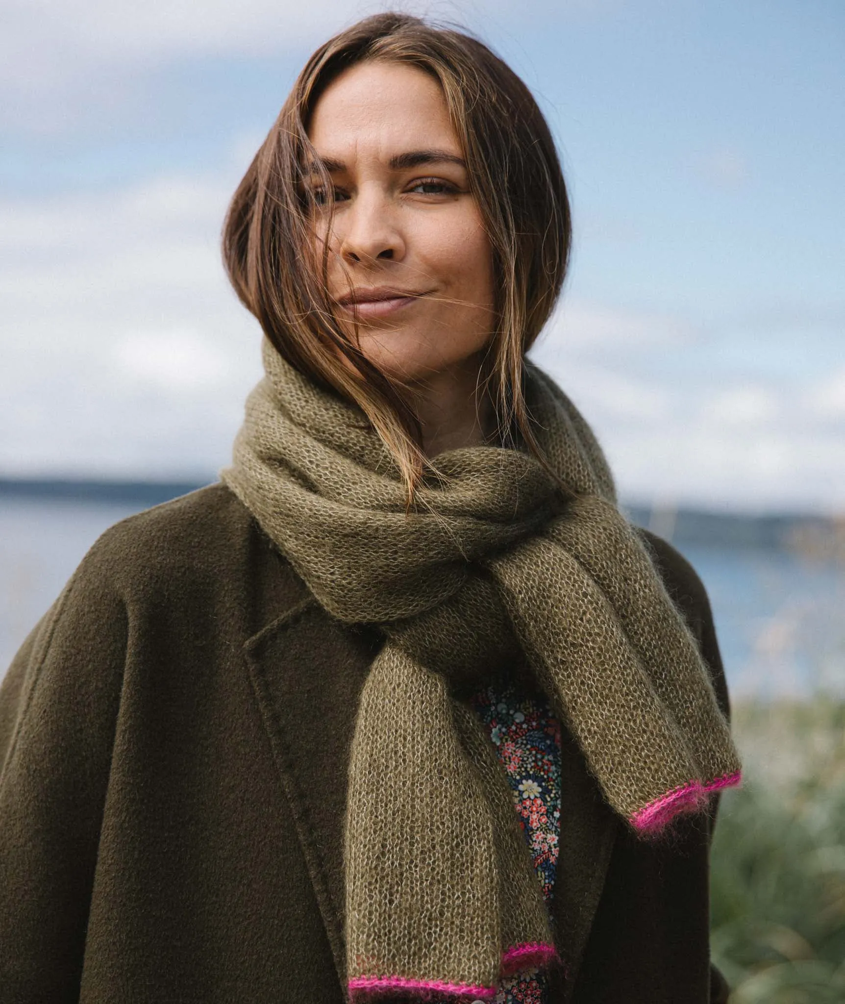 Alexandra's Airplane Scarf: Color-Tipped Version Using Isager Silk Mohair