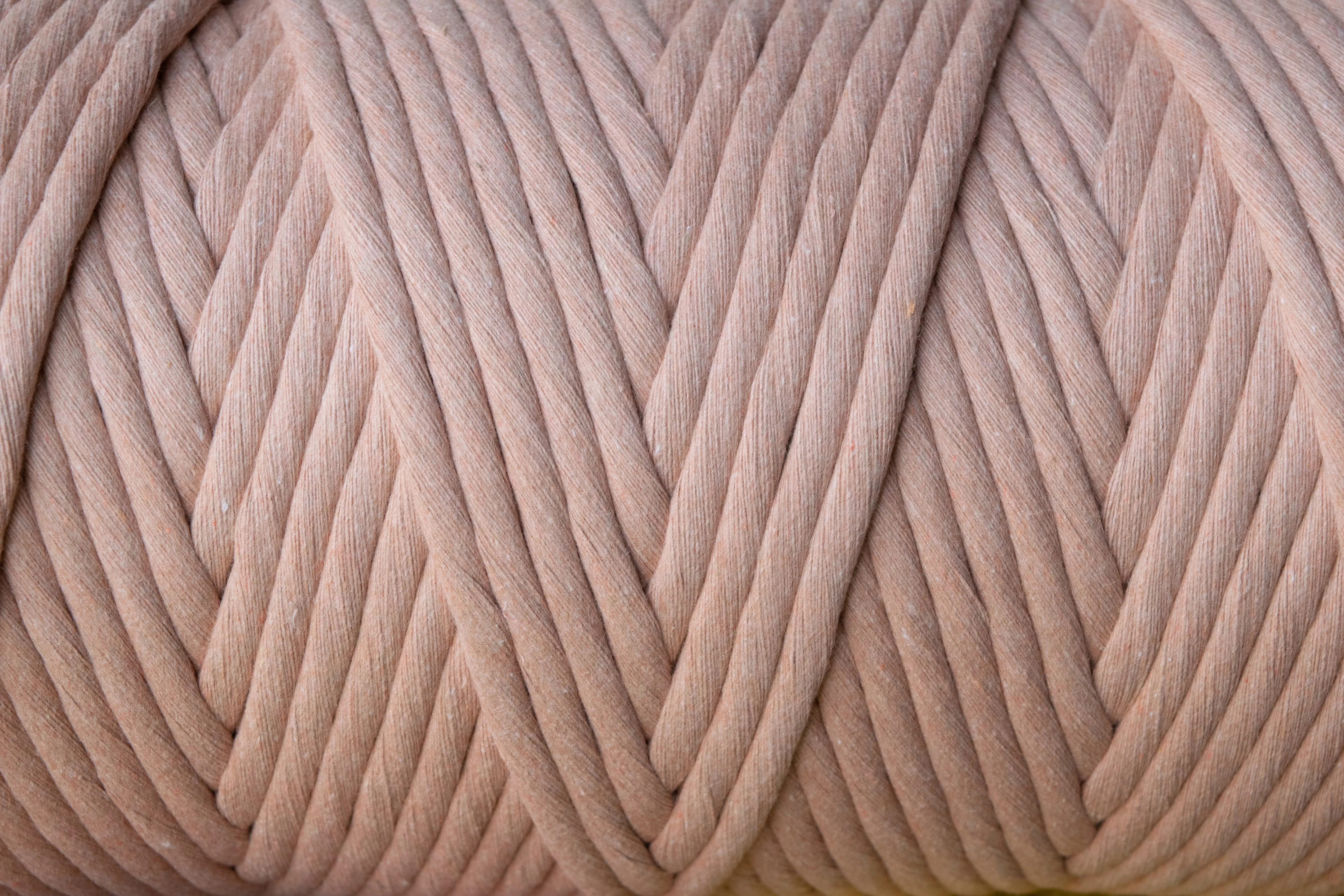 JUMBO SOFT COTTON CORD ZERO WASTE 8 MM - 1 SINGLE STRAND - DUSTY ROSE COLOR