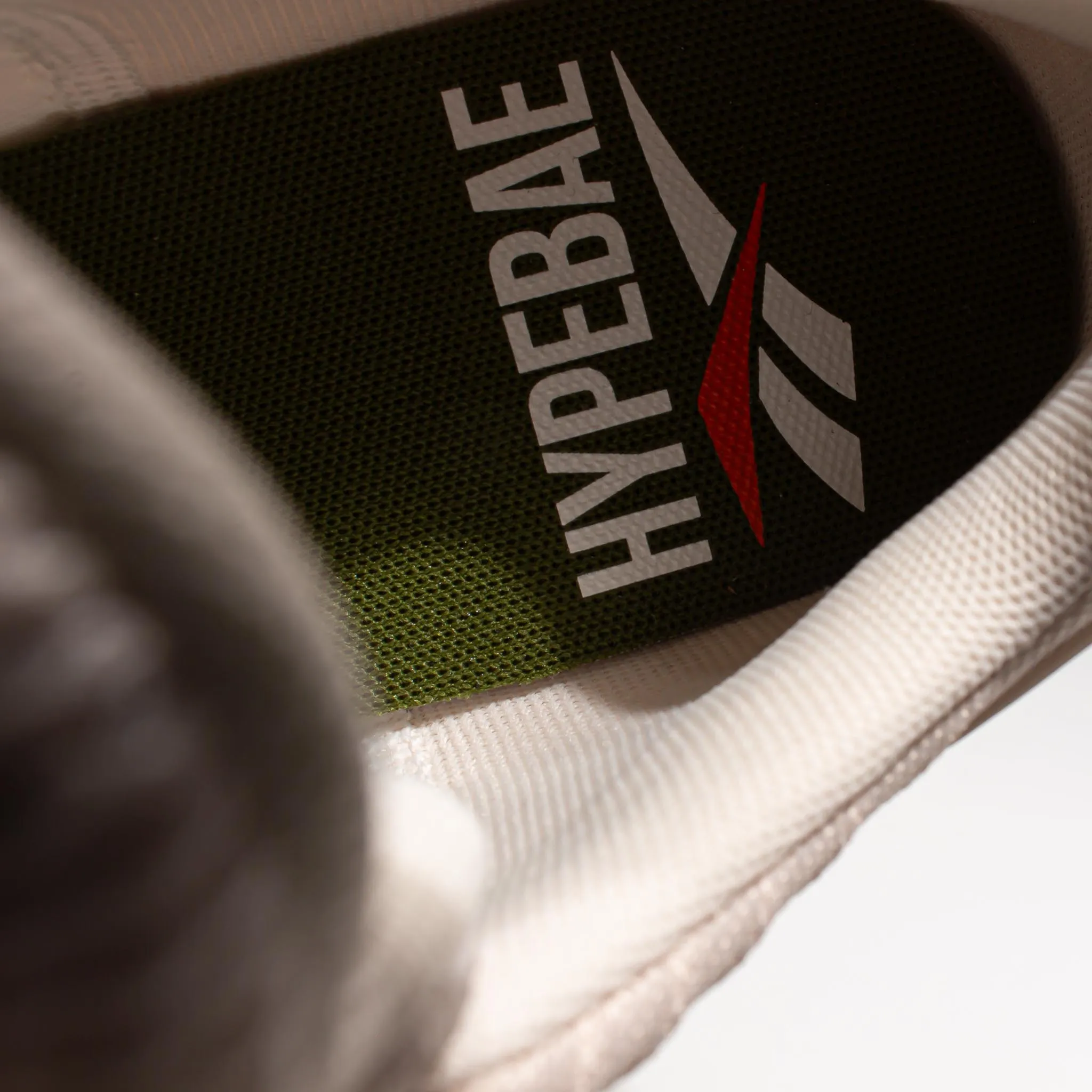 Reebok x HYPEBAE DMX Thrill 'Blush Pink'